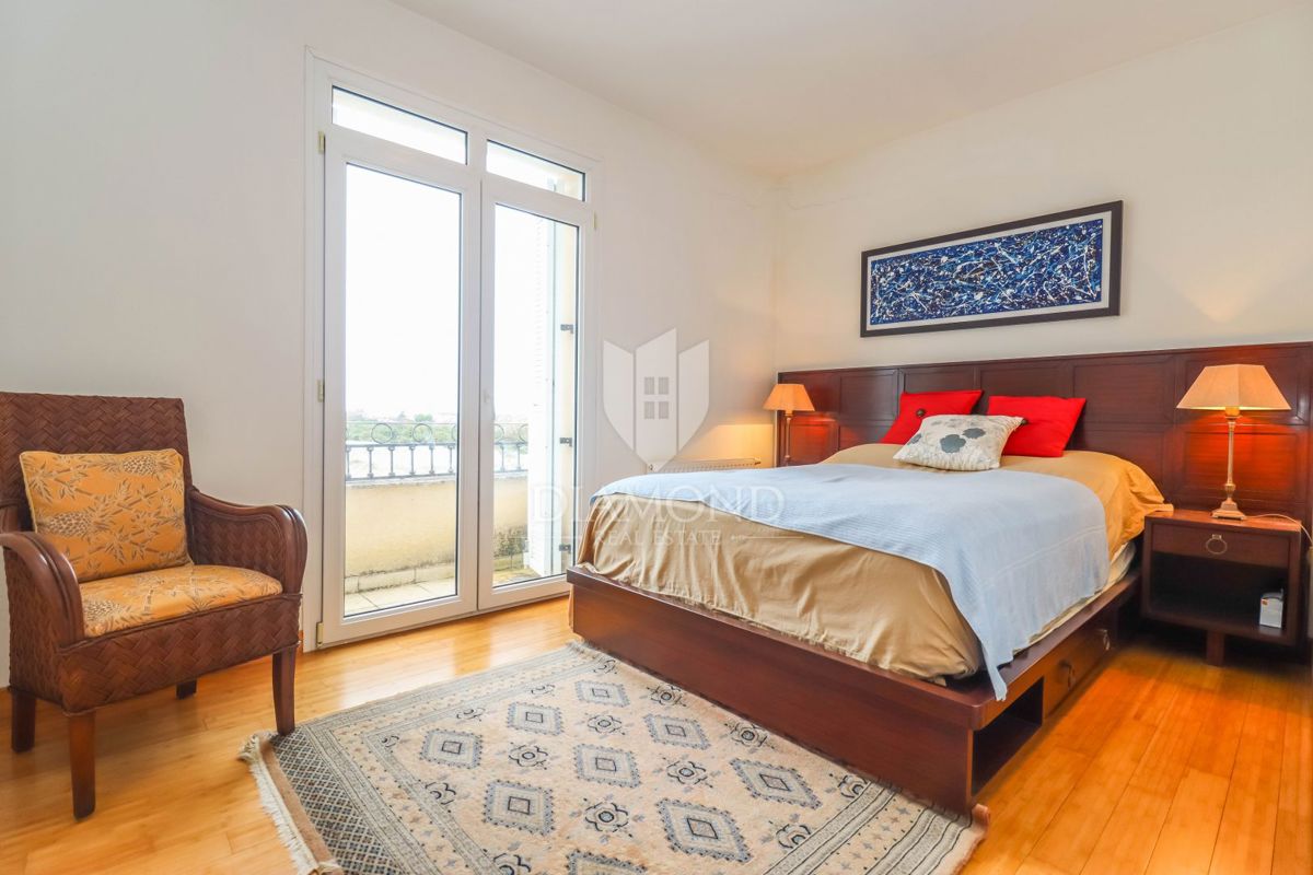 Pola, comfort a Valdebek: 86 m², arredato, 3 balconi