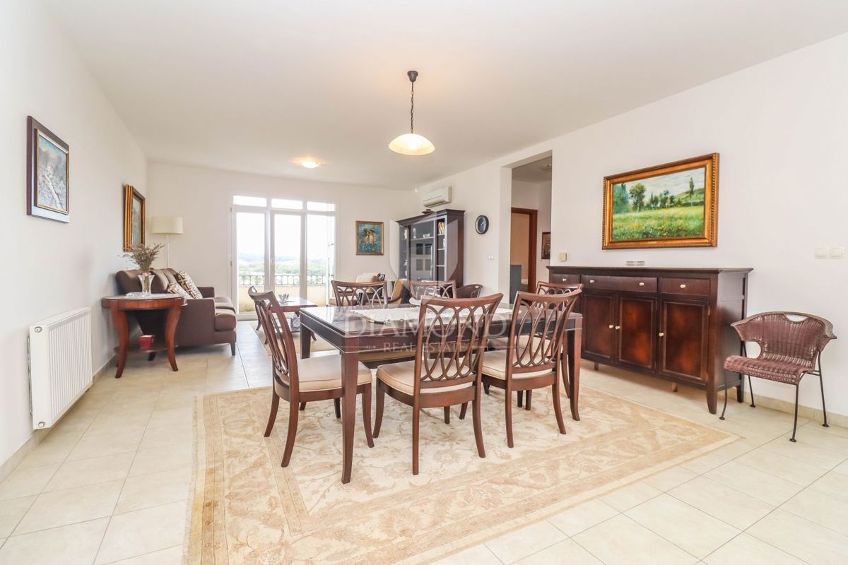 Pola, comfort a Valdebek: 86 m², arredato, 3 balconi