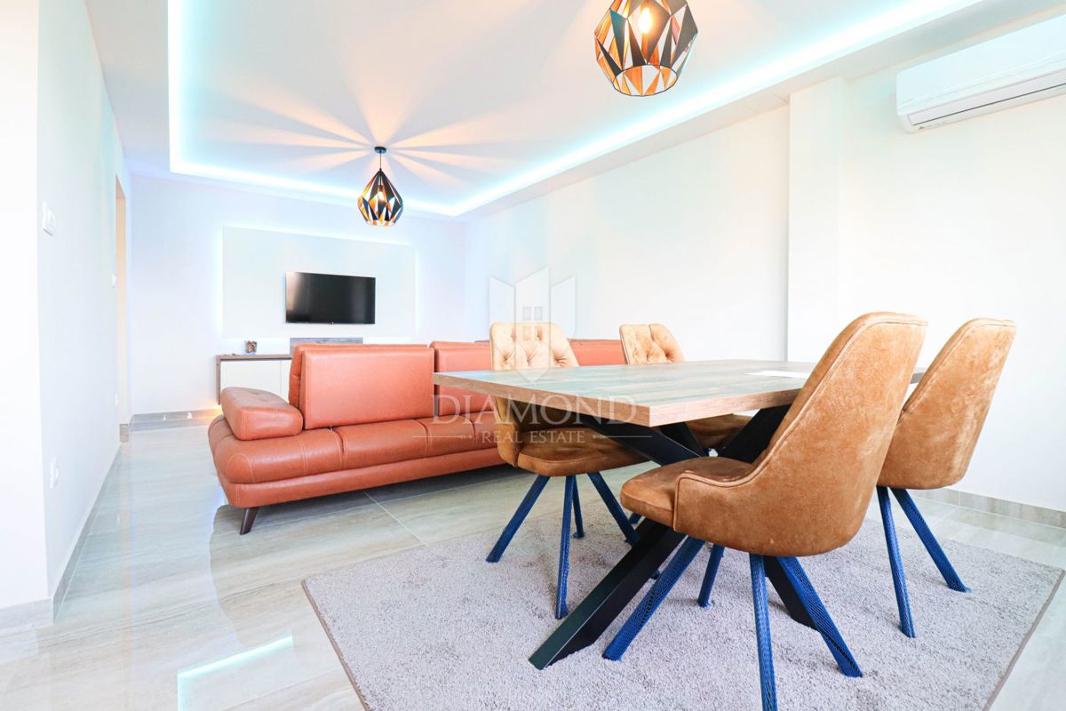 Zagabria, Sesvete! Appartamento con tre camere da letto completamente ristrutturato!