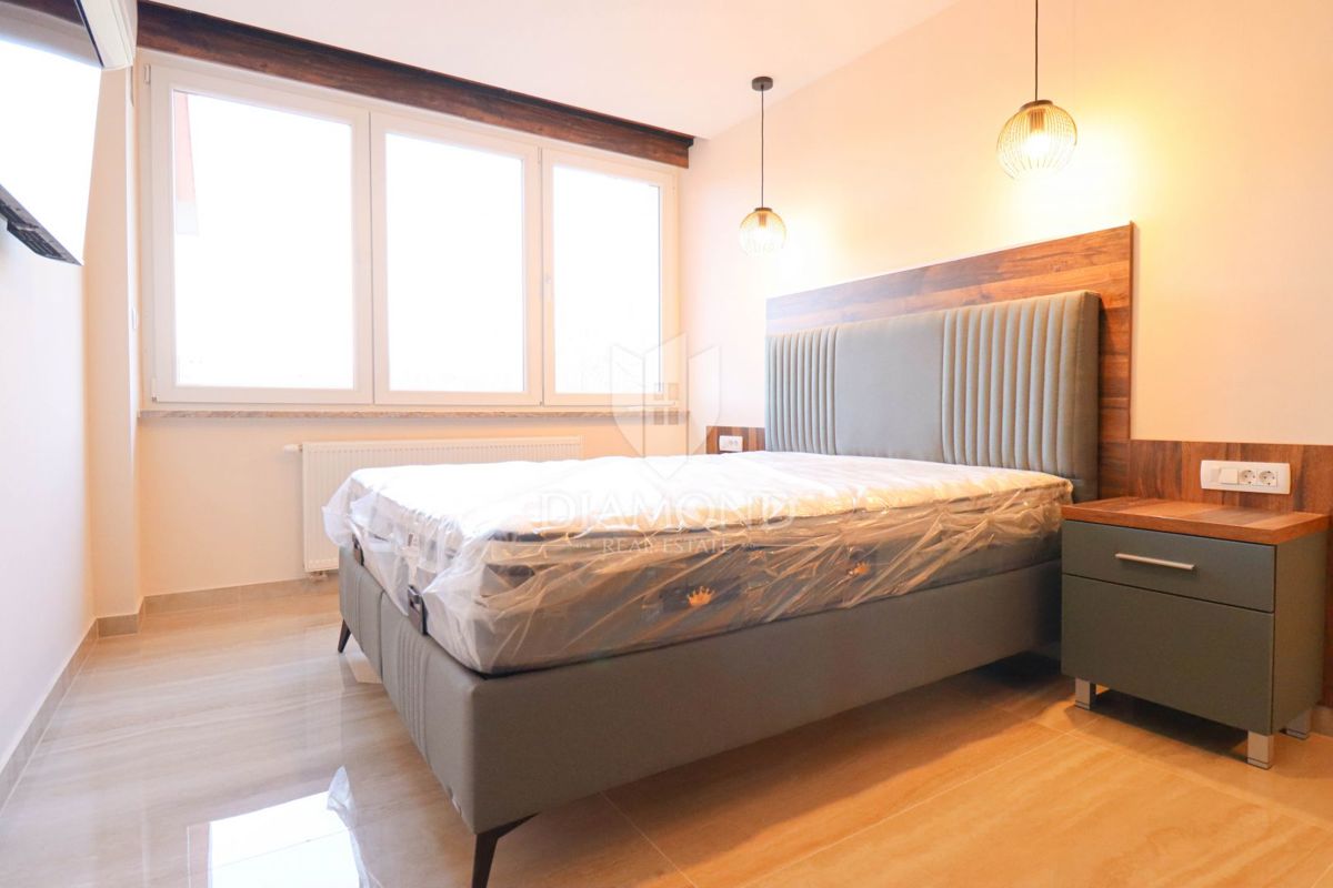 Zagabria, Sesvete! Appartamento con tre camere da letto completamente ristrutturato!