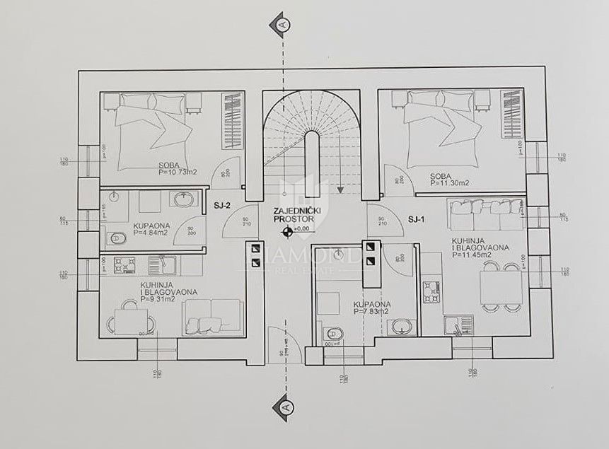 Buje, casa in pietra con 4 appartamenti, ideale come investimento!