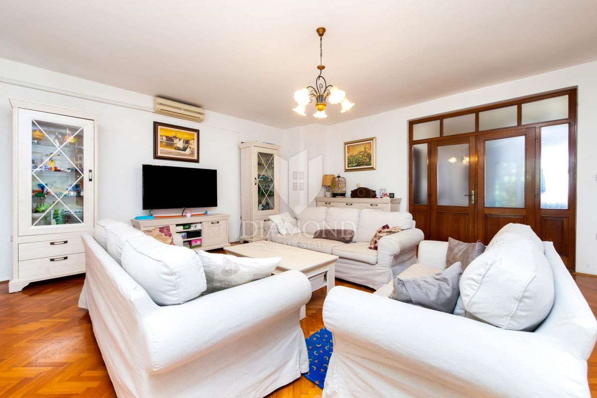 Rovigno, immobili per affari e residenziali in una posizione privilegiata