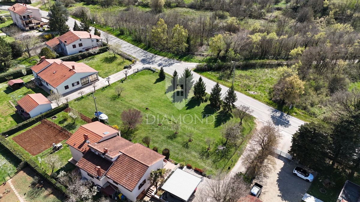 Kršan, bellissimo terreno edificabile