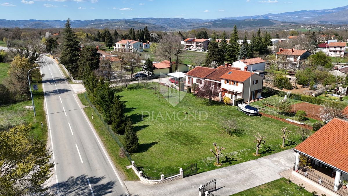 Kršan, bellissimo terreno edificabile