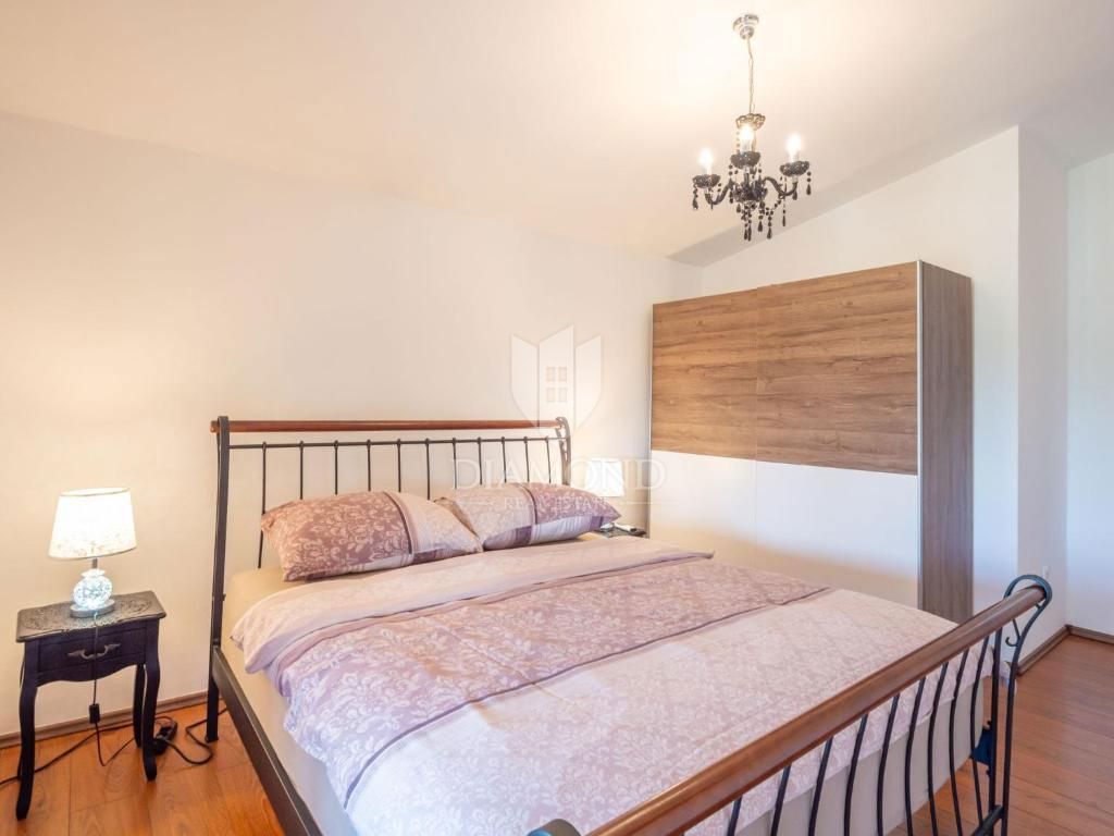 Pola, Valdebek - casa indipendente con 4 appartamenti e un ampio giardino