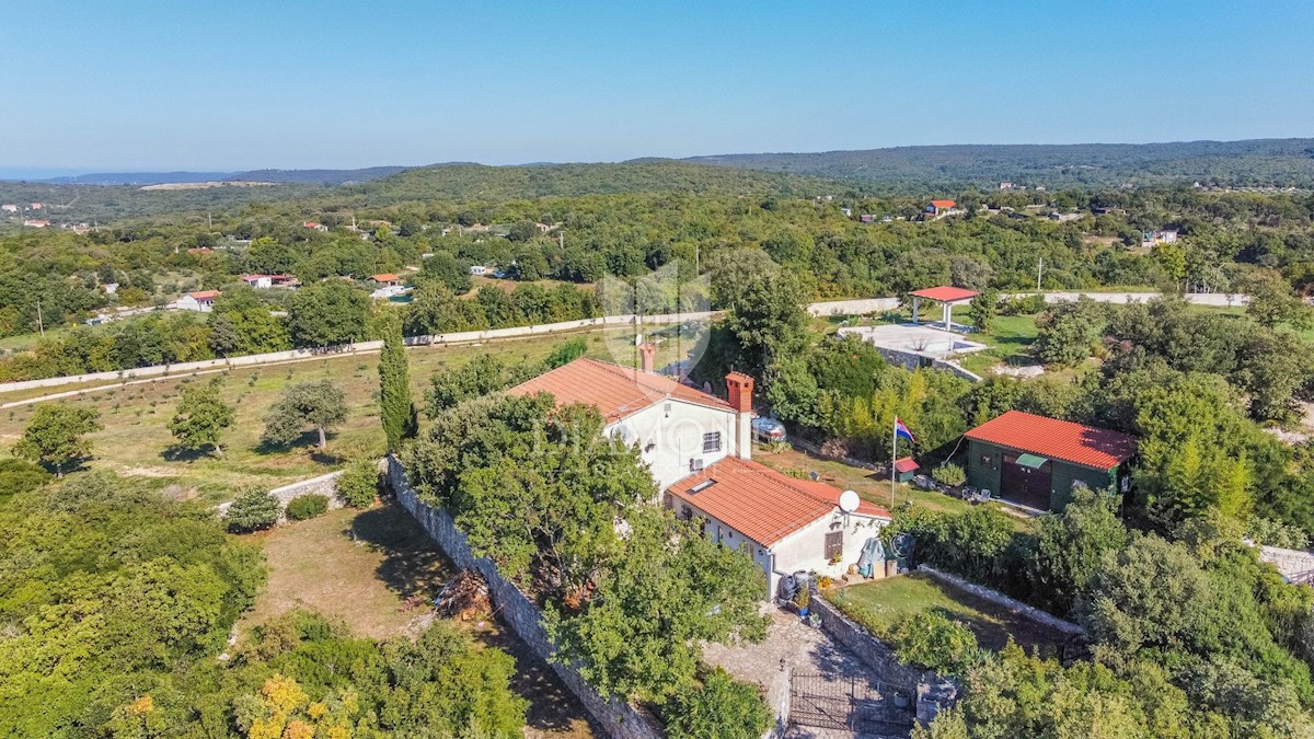 Bella proprietà a Rovigno vicino al mare