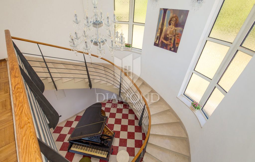 Opatija, dintorni, Villa di lusso con piscina e vista mare