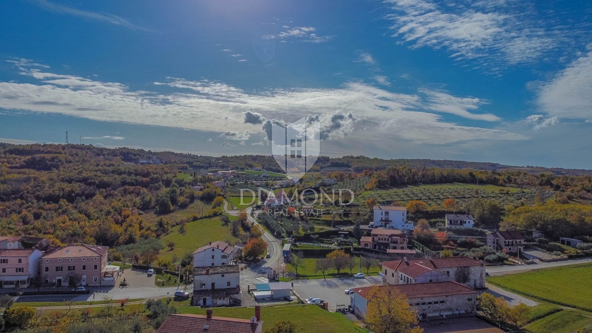 Visinada, terreno edificabile con vista aperta