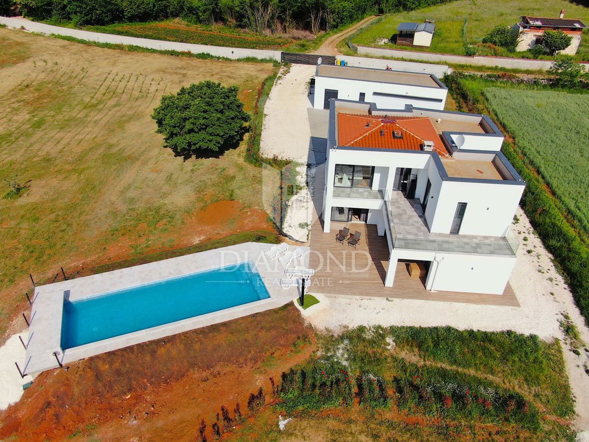 Marcana, dintorni, imponente proprietà appartata