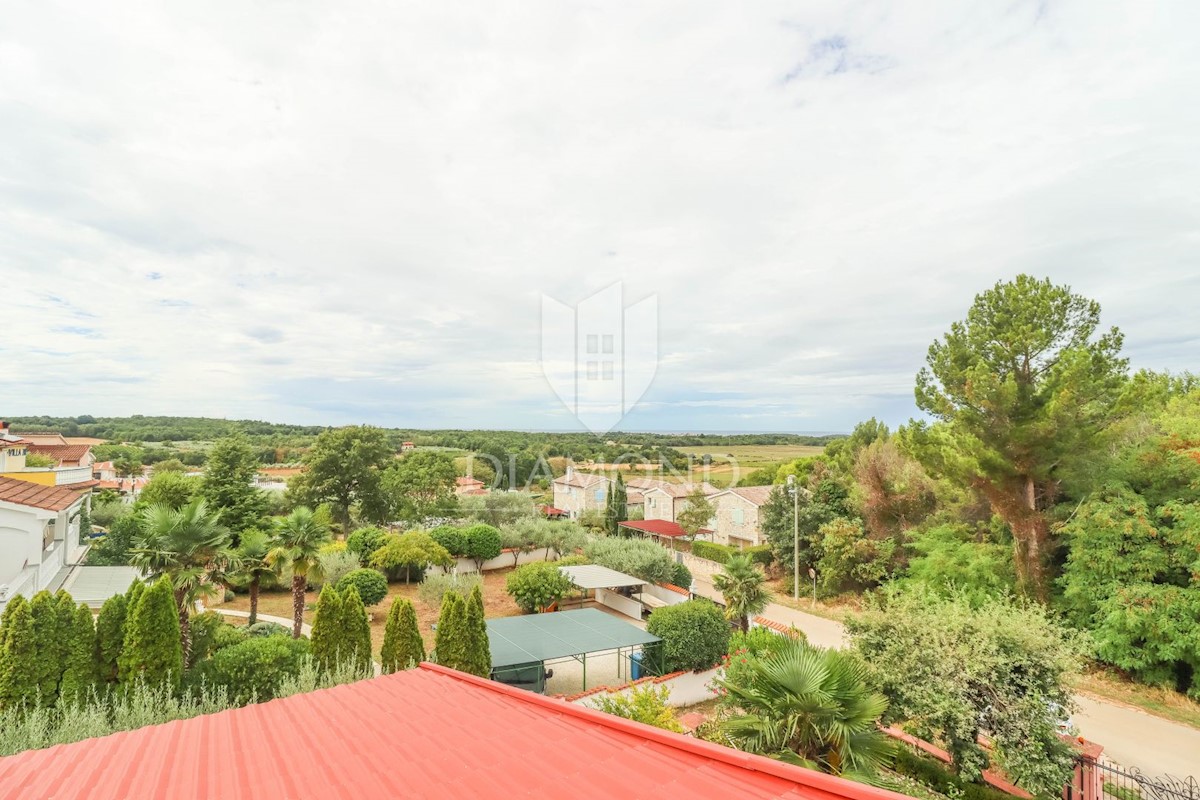 Parenzo, dintorni, casa spaziosa con vista mare!