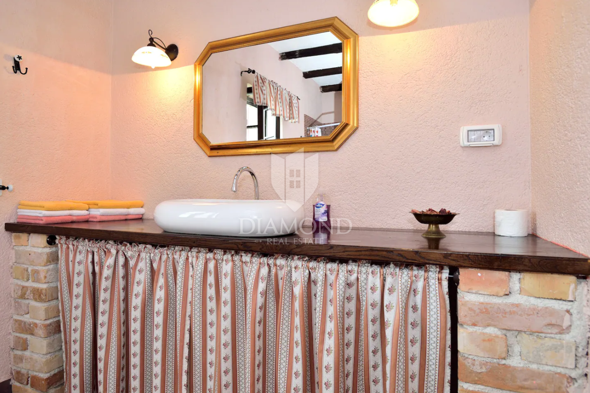 Istria centrale, casa vacanze autoctona con piscina