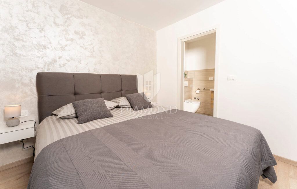 Labin, dintorni, casa vacanze di nuova costruzione con piscina