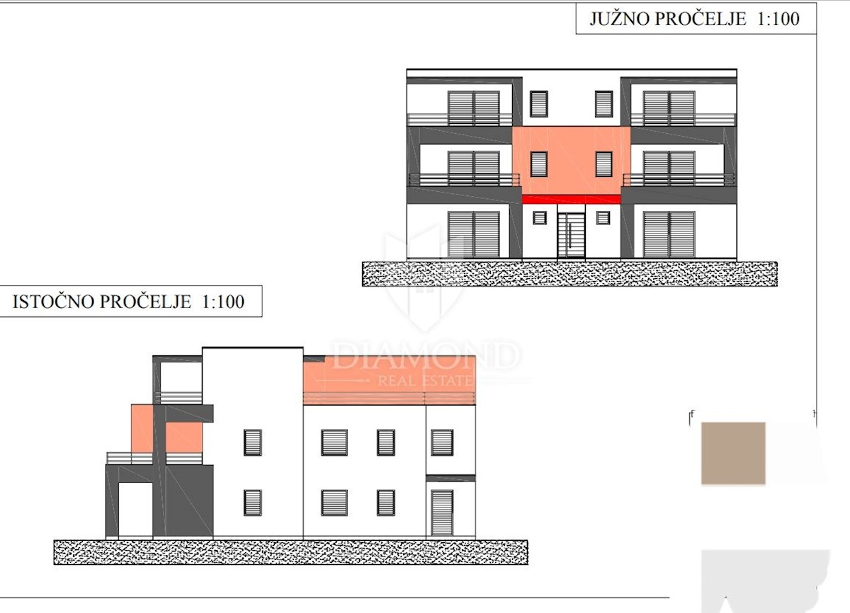 Parenzo, dintorni, appartamento a due piani con tre camere da letto con vista mare!