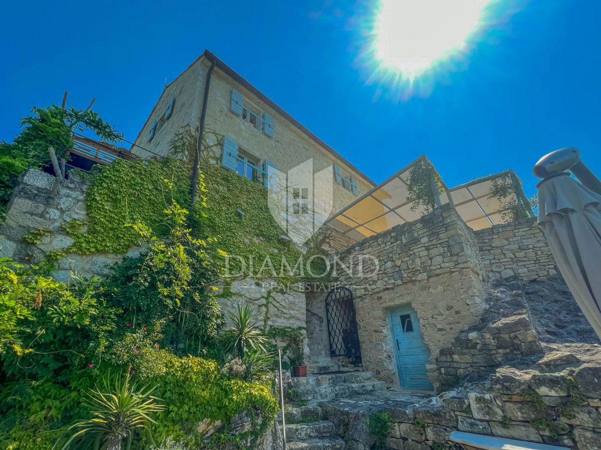 Buie dintorni, casa unica con una vista meravigliosa!