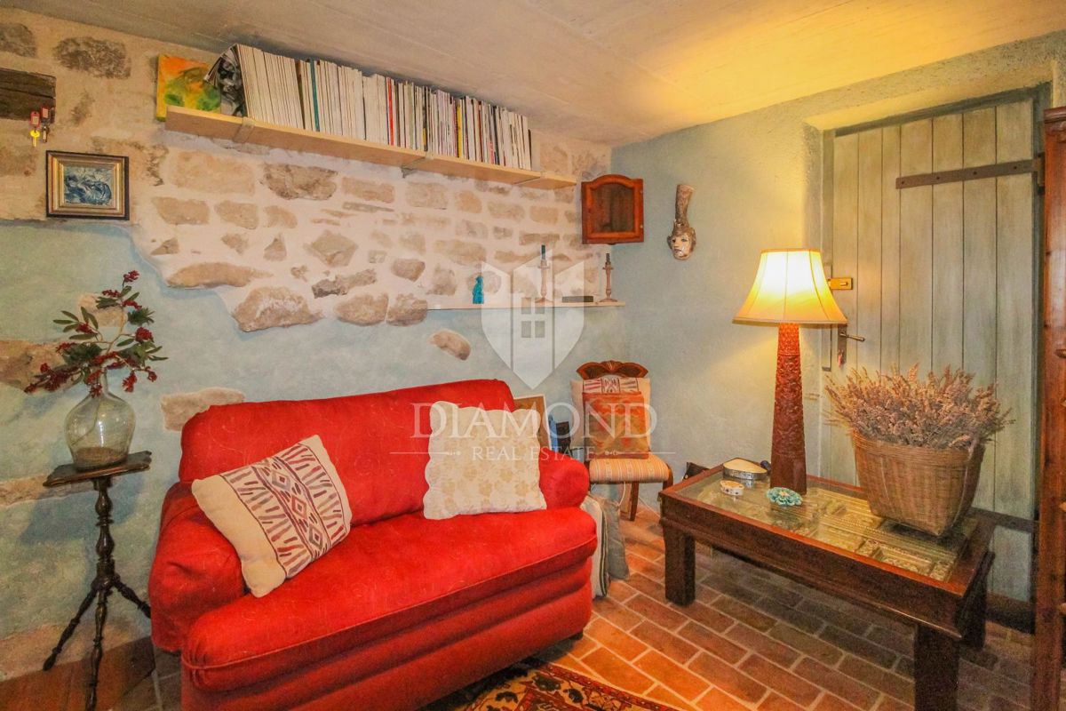 Buie dintorni, casa unica con una vista meravigliosa!