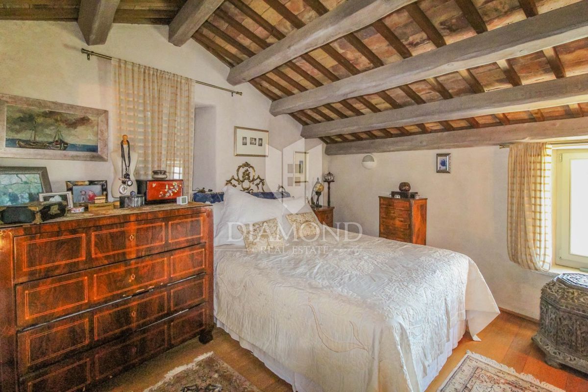 Buie dintorni, casa unica con una vista meravigliosa!