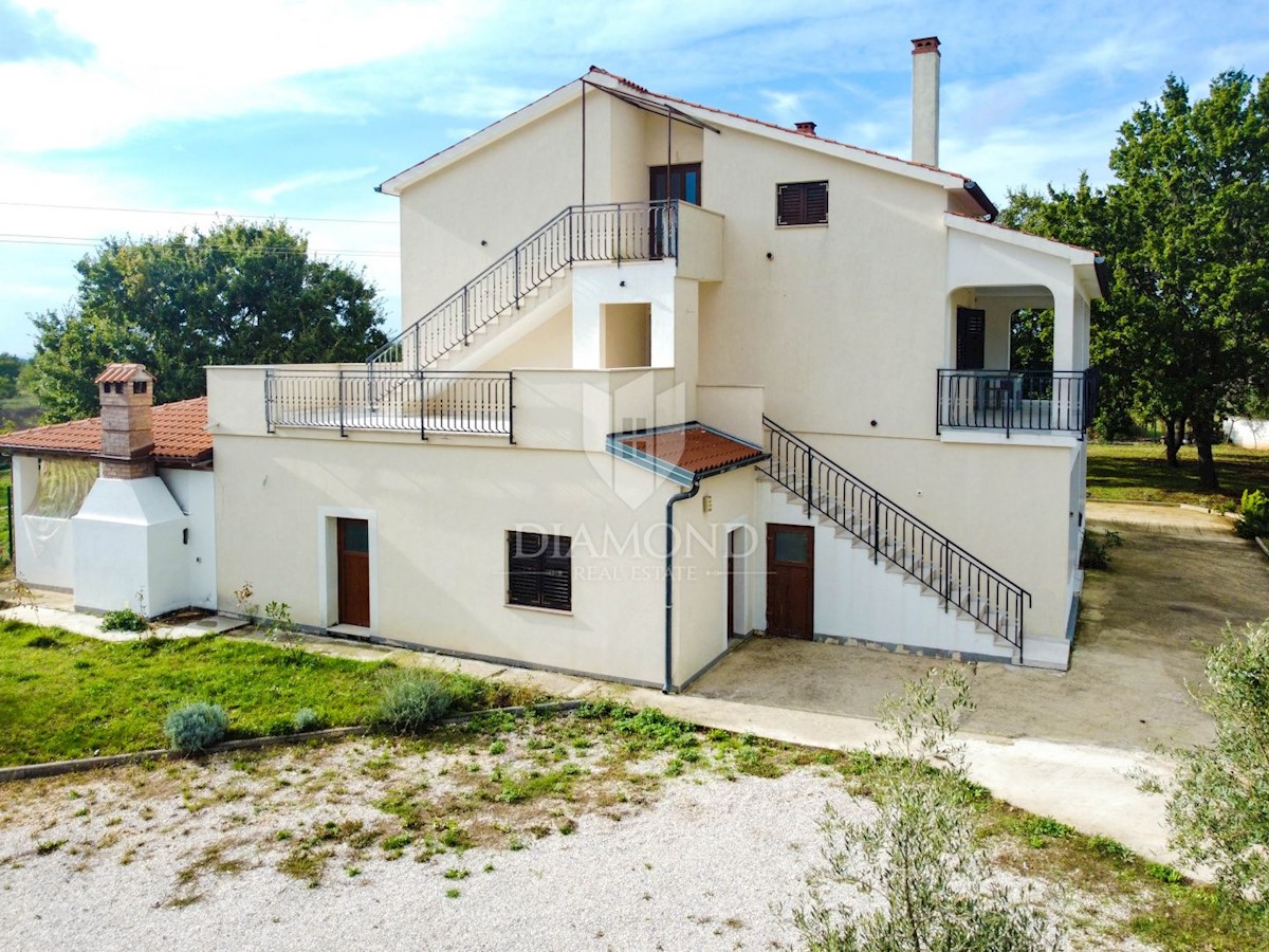 Casa Poreč, 400m2