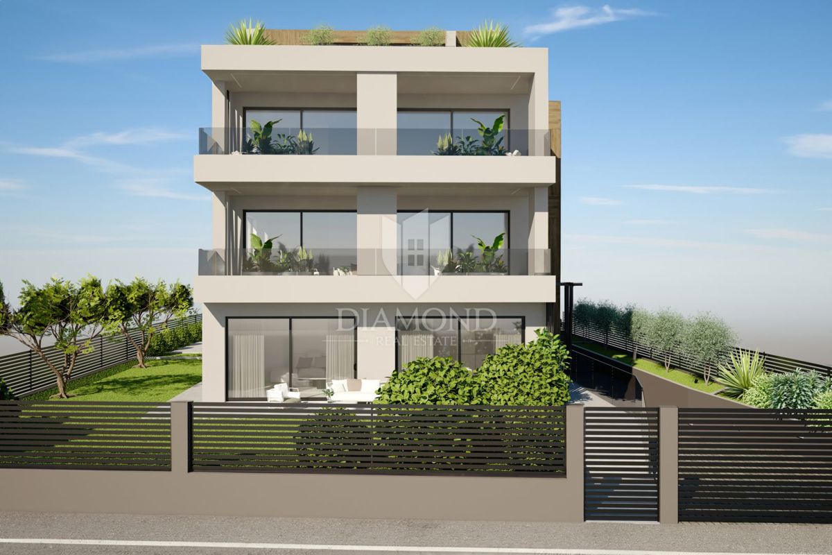 Grazioso appartamento nuovo con giardino, ad un passo dal centro di Rovigno