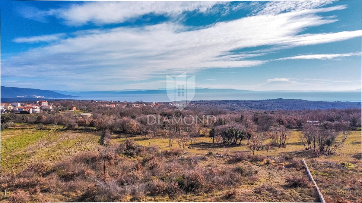 Marčana, dintorni, terreno con permesso e vista mare