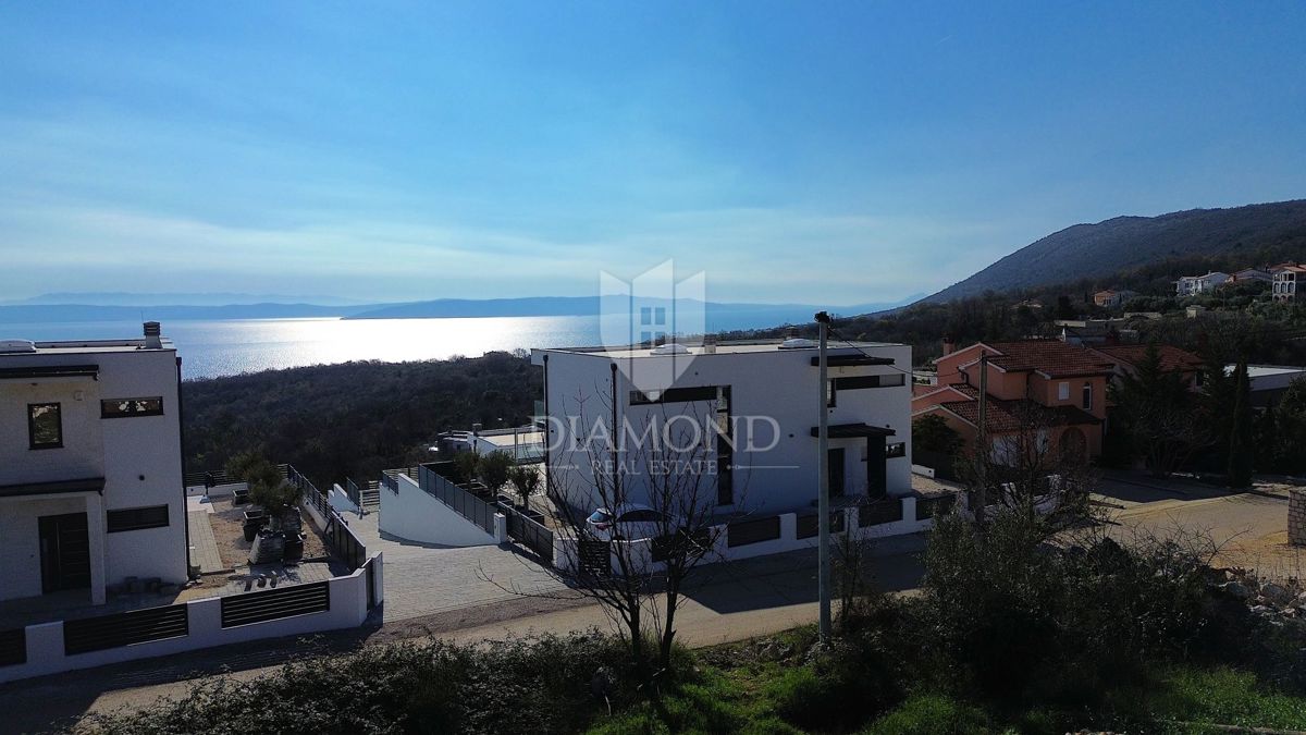 Labin, Rabac, terreno edificabile con vista mare