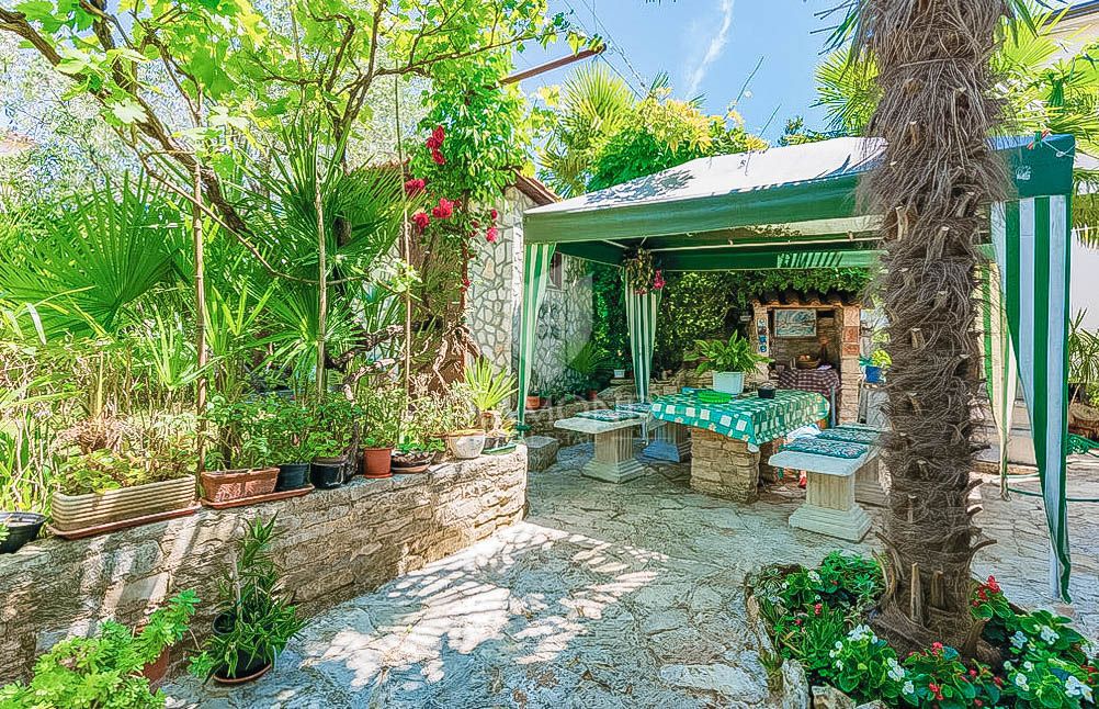 Cittanova, condominio a 700 m dal mare!