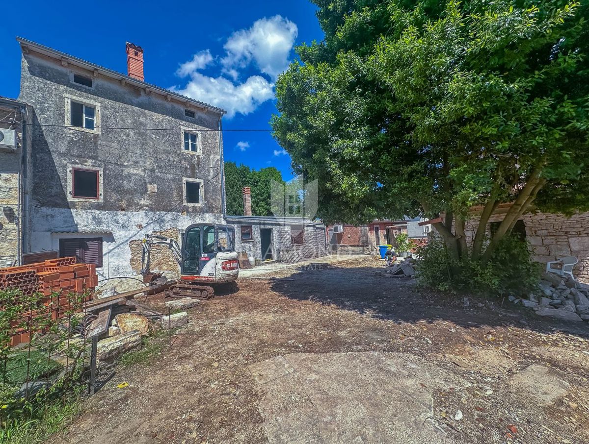 Casa Krnica, Marčana, 200m2