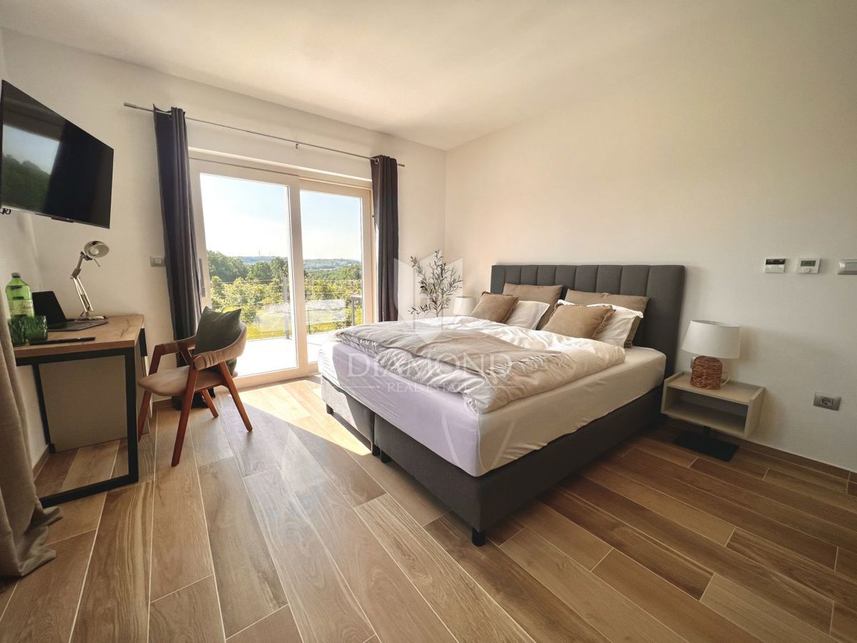 Parenzo, Dintorni, Villa Unica con Piscina