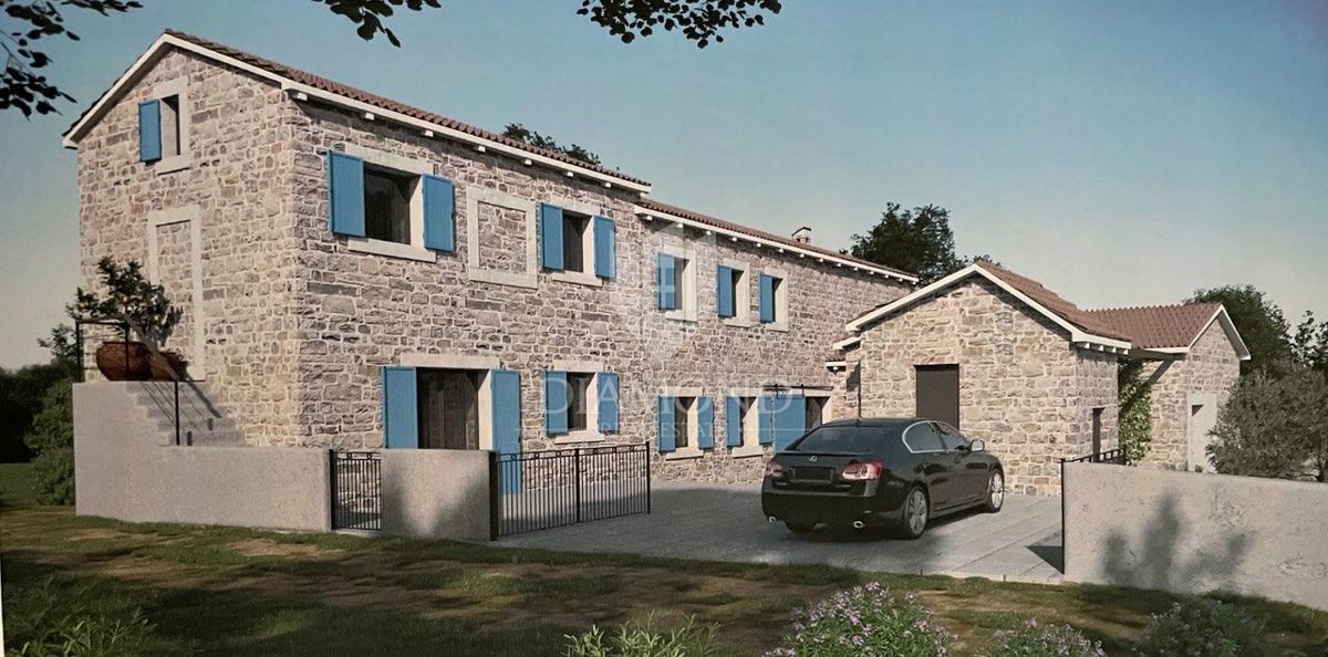Nell'Istria orientale, casa autoctona da adattare con progetto