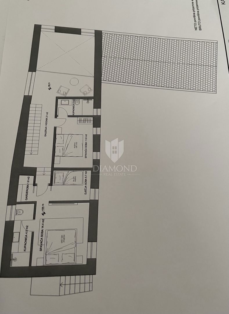 Nell'Istria orientale, casa autoctona da adattare con progetto