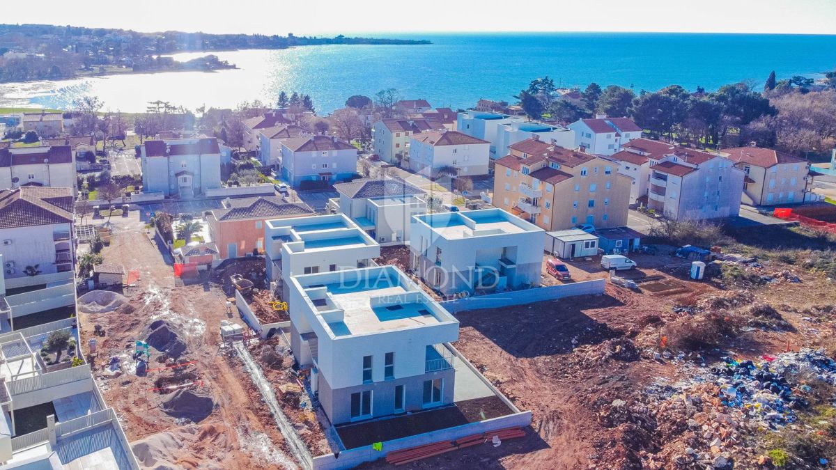 Cittanova, appartamento con terrazza sul tetto a 300 m dal mare!