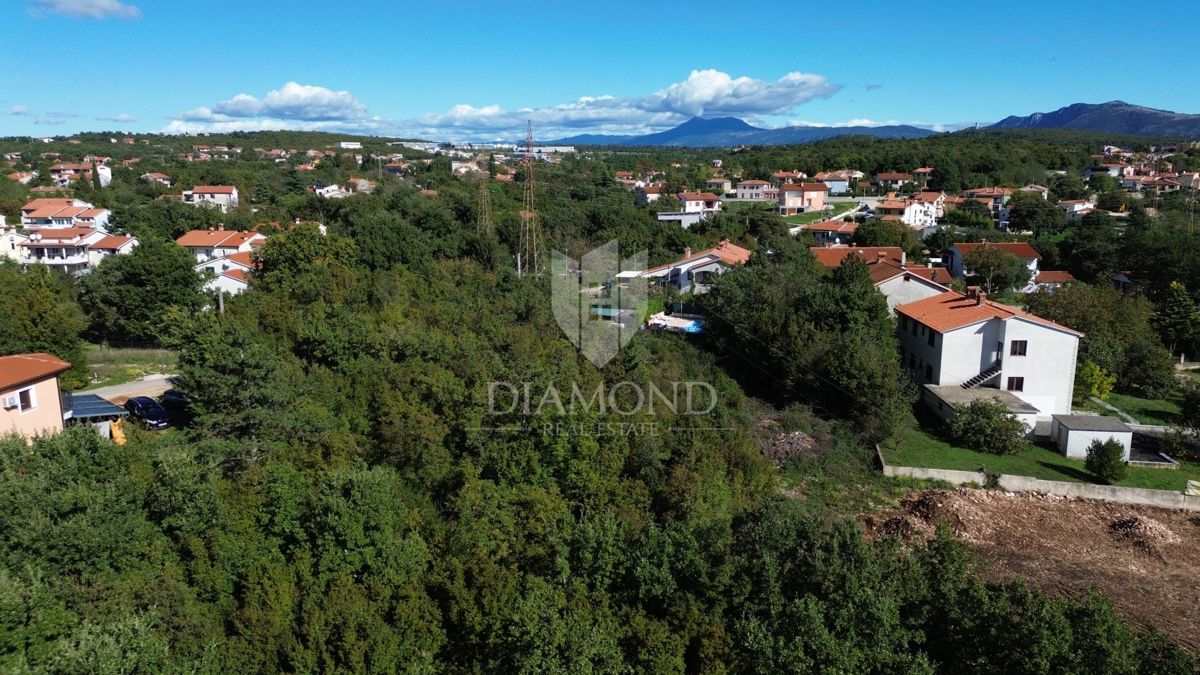Grande terreno edificabile a Labin