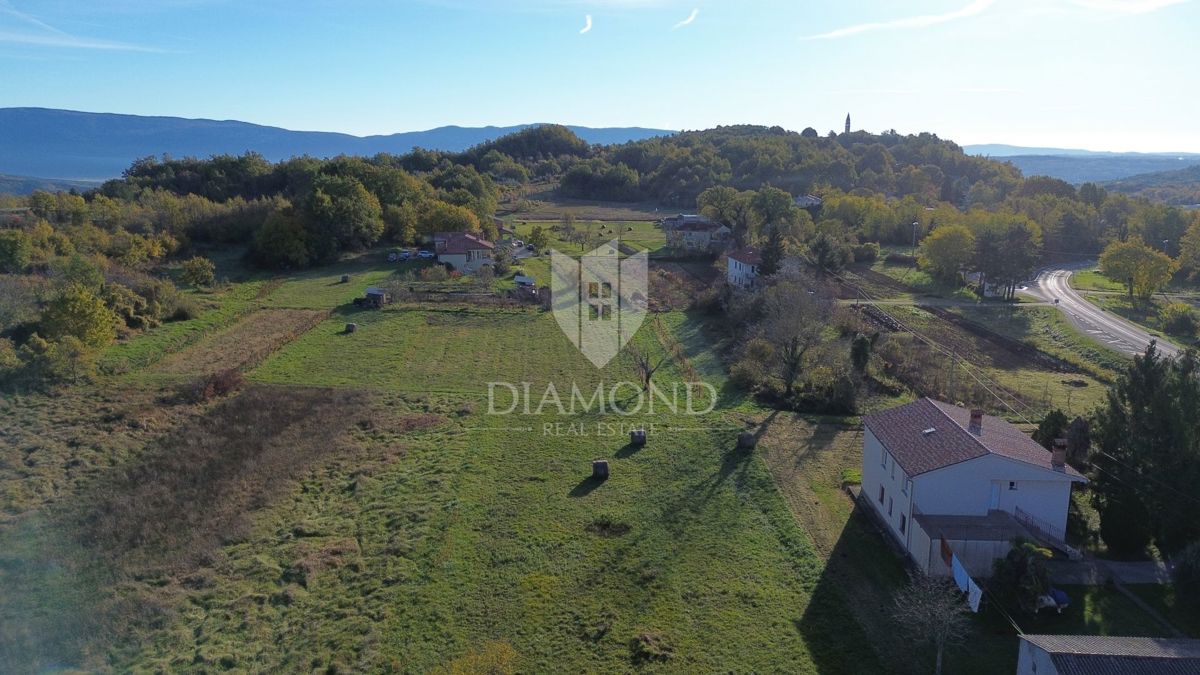 Terreno Pićan, 2.941m2