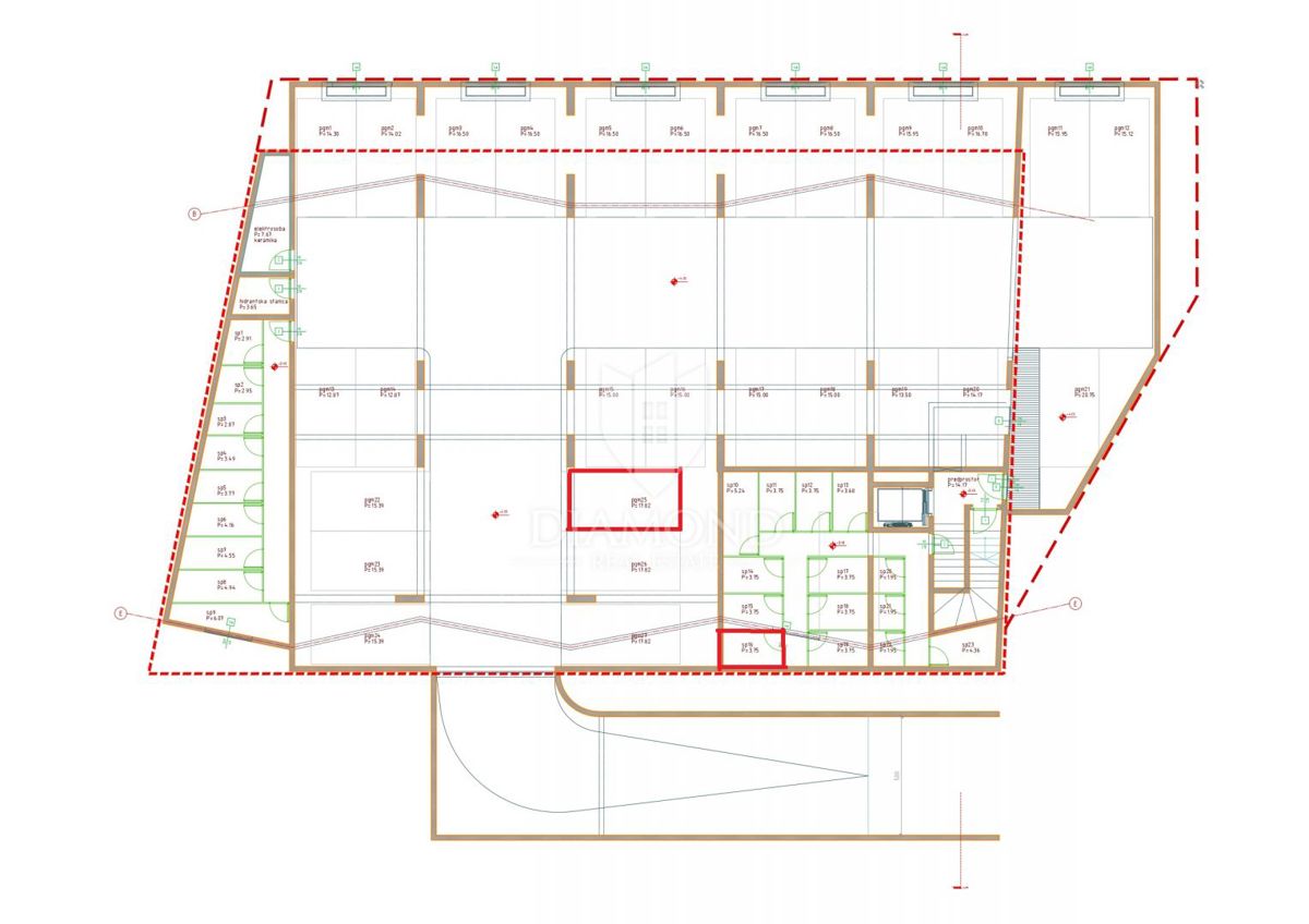 Parenzo, appartamento trilocale con balcone verso il mare!