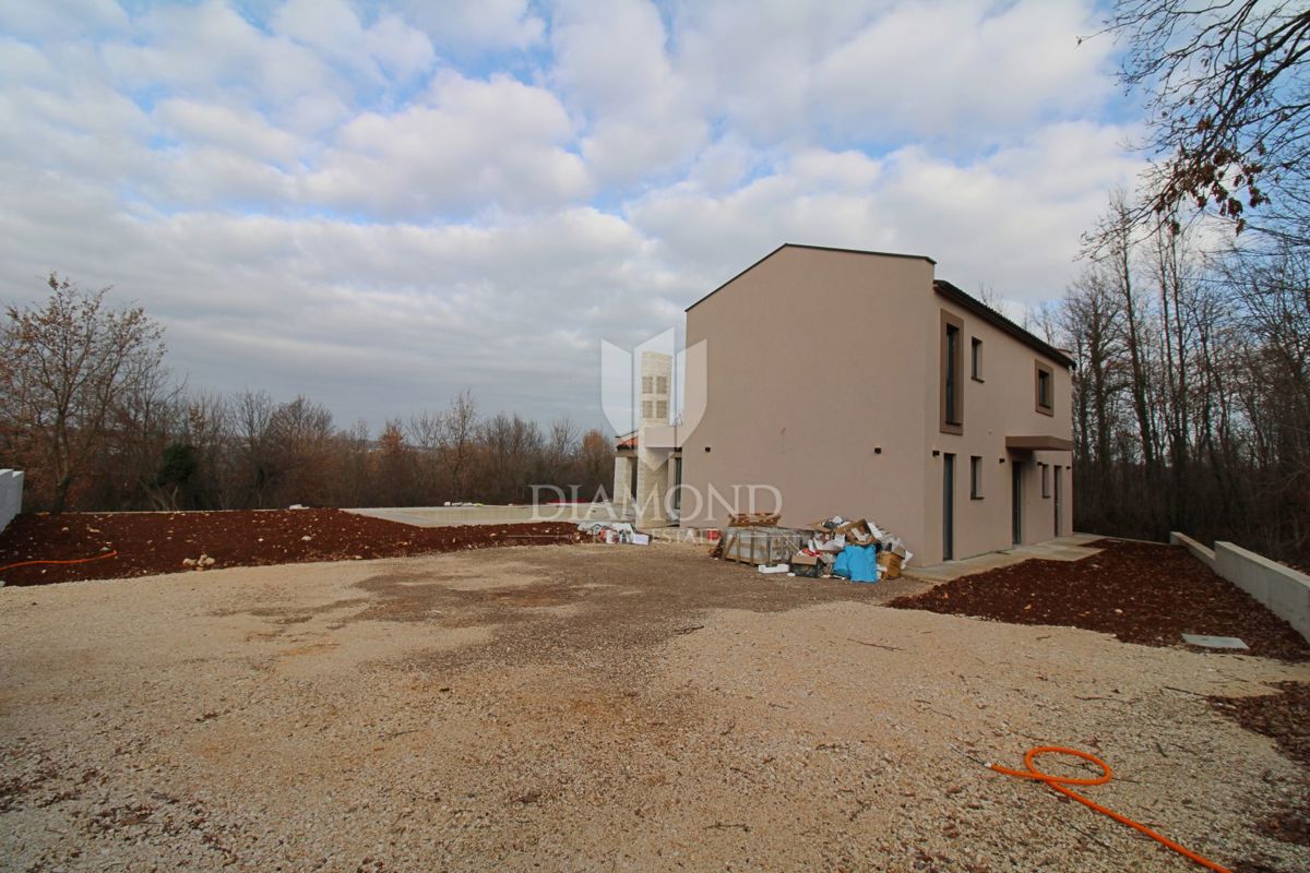 Labin, una fantastica casa immersa nel verde