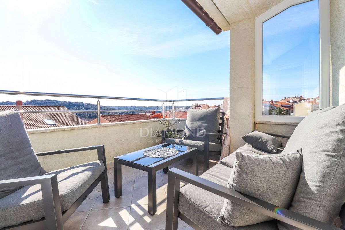Fantastico appartamento in una posizione TOP a Pola - a 800 m dal mare!