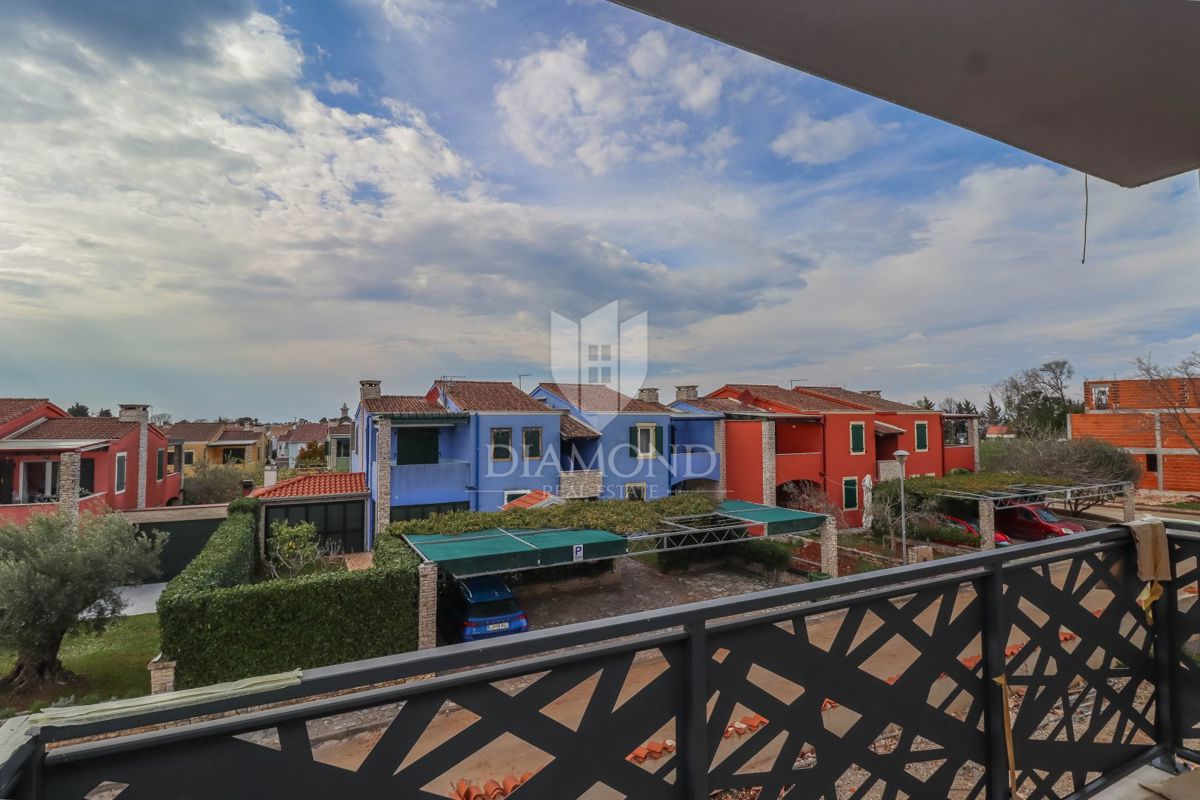 Istria, Umago, appartamento con ascensore a 300m dal mare e dalla spiaggia!