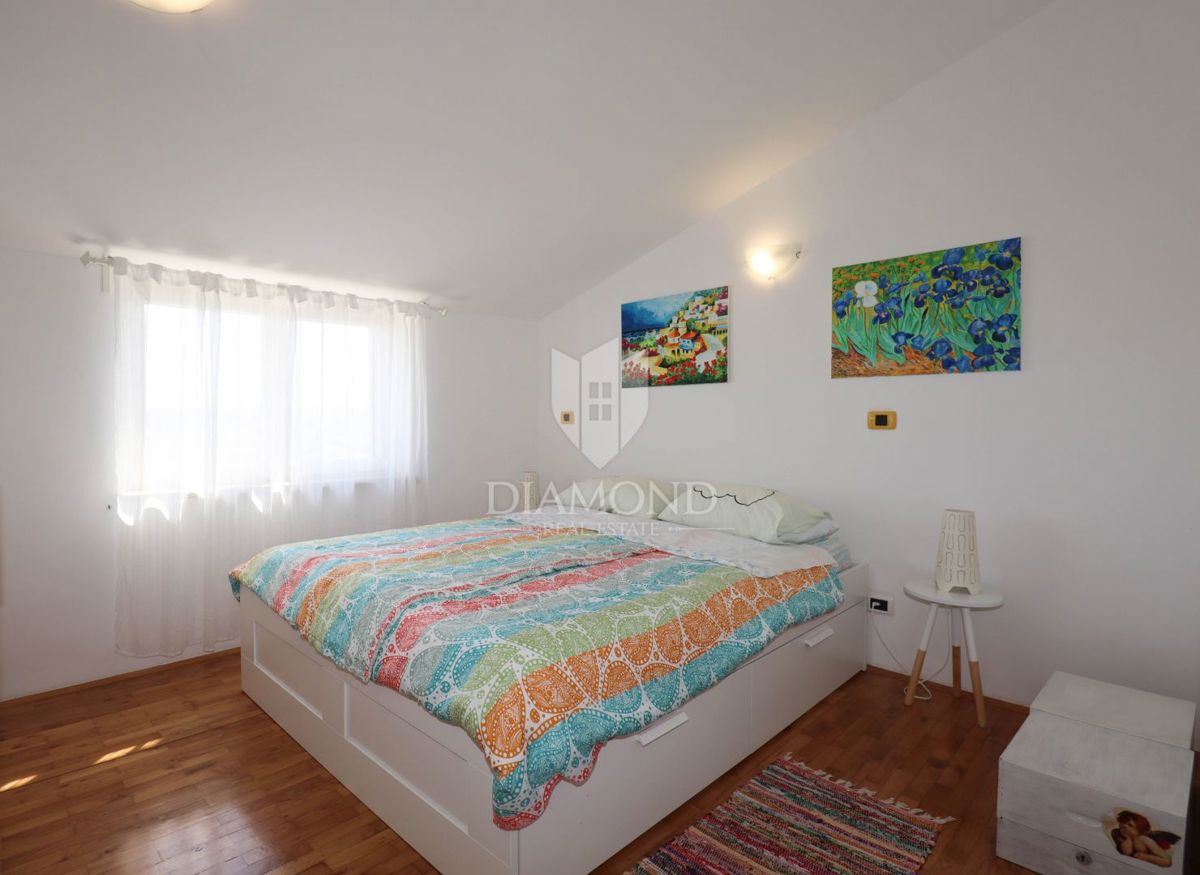 Rovigno, appartamento, balcone, parcheggio, vista mare