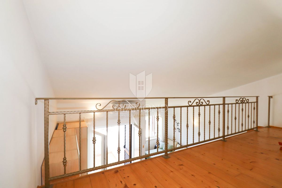 Rovigno, appartamento, balcone, parcheggio, vista mare