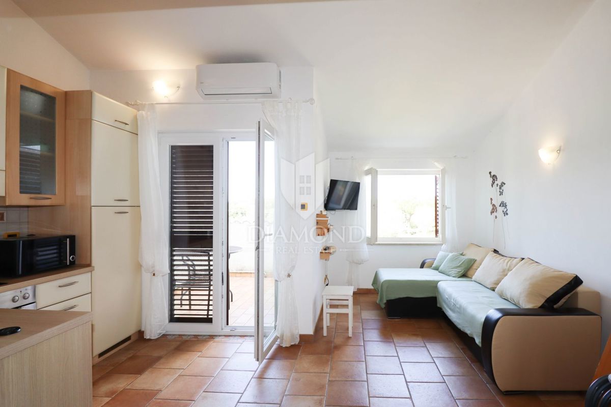 Rovigno, appartamento, balcone, parcheggio, vista mare