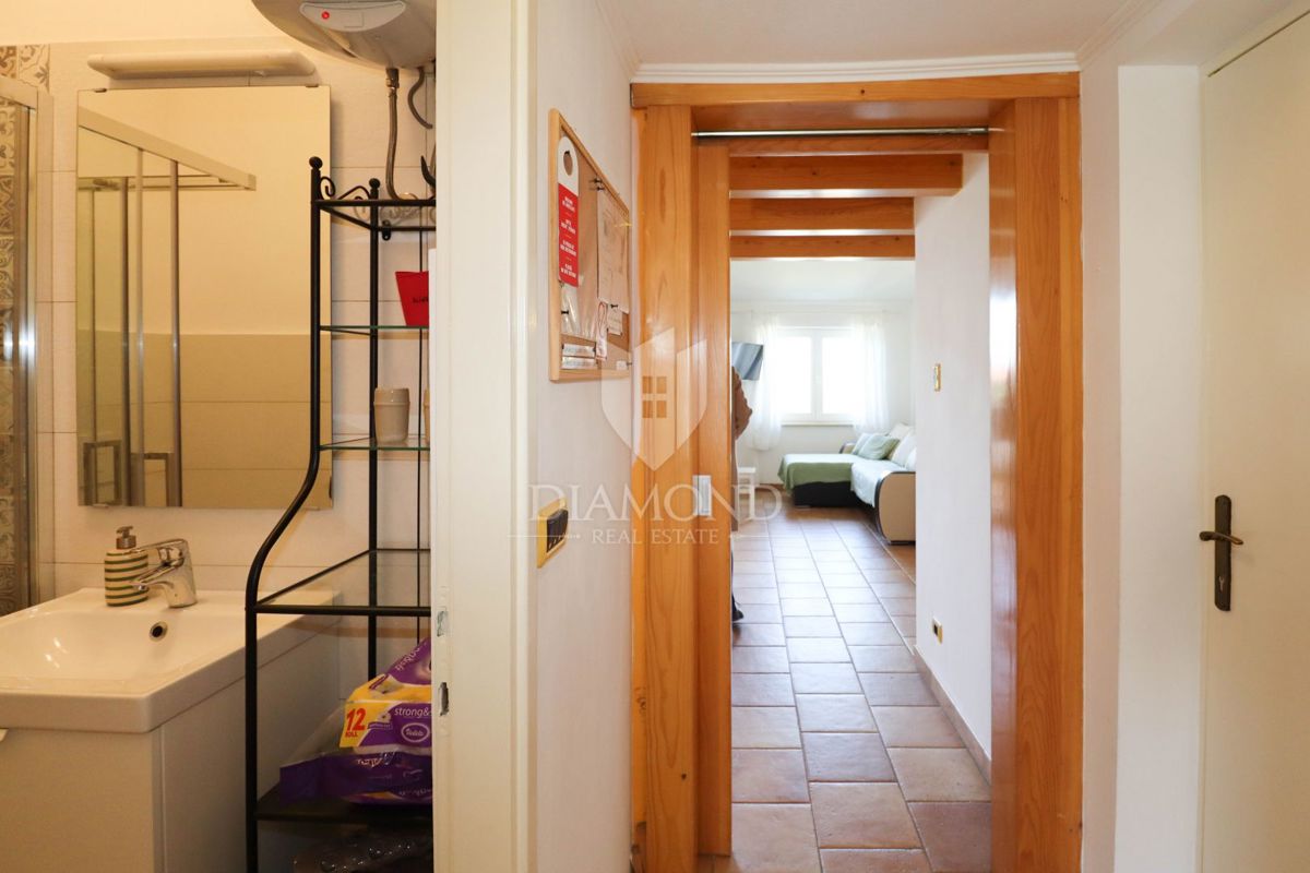 Rovigno, appartamento, balcone, parcheggio, vista mare