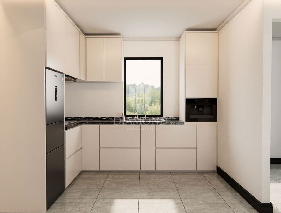 Appartamento moderno con giardino a Parenzo, a 900 metri dal mare