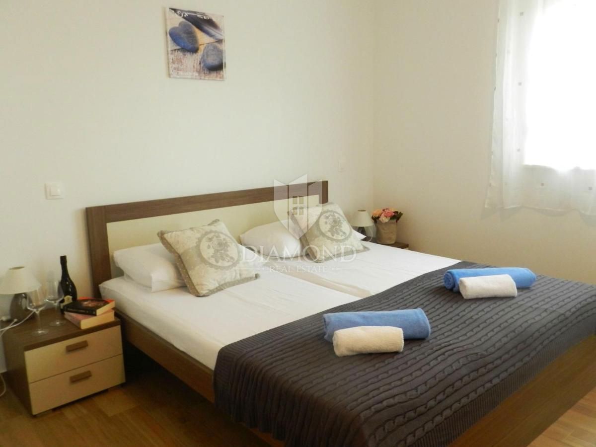 Grande casa con vista mare