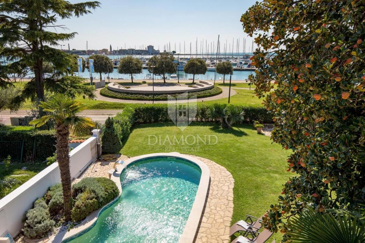Istria, Umago, splendida villa con vista mare