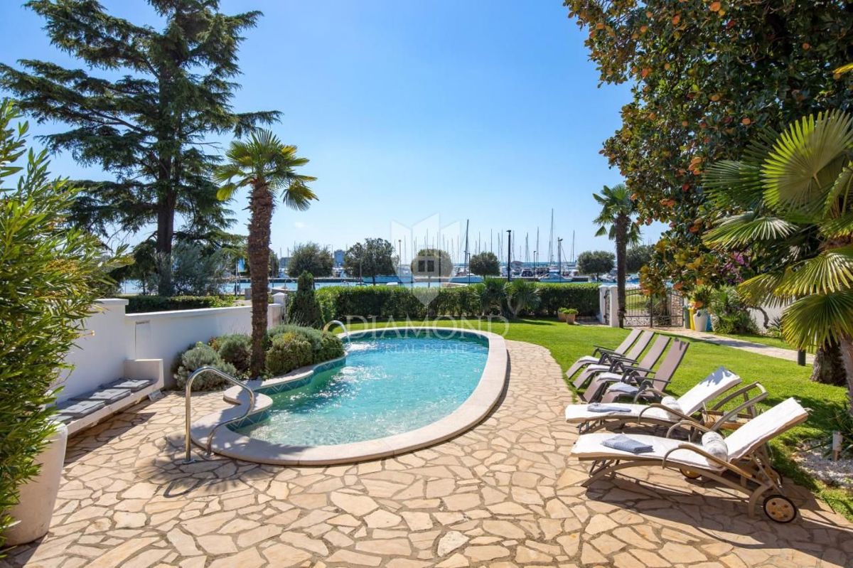 Istria, Umago, splendida villa con vista mare