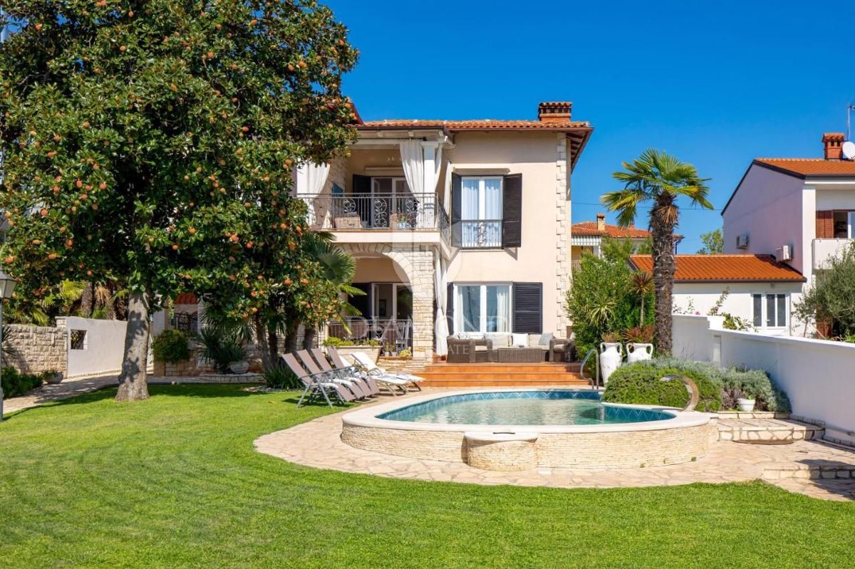 Istria, Umago, splendida villa con vista mare