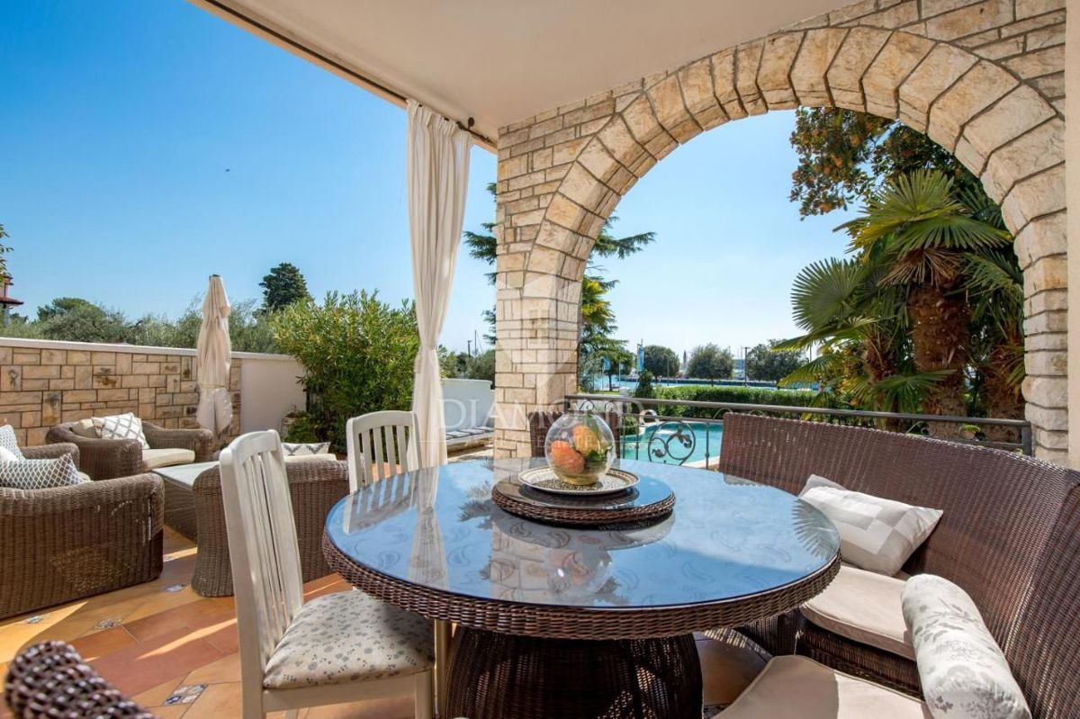 Istria, Umago, splendida villa con vista mare