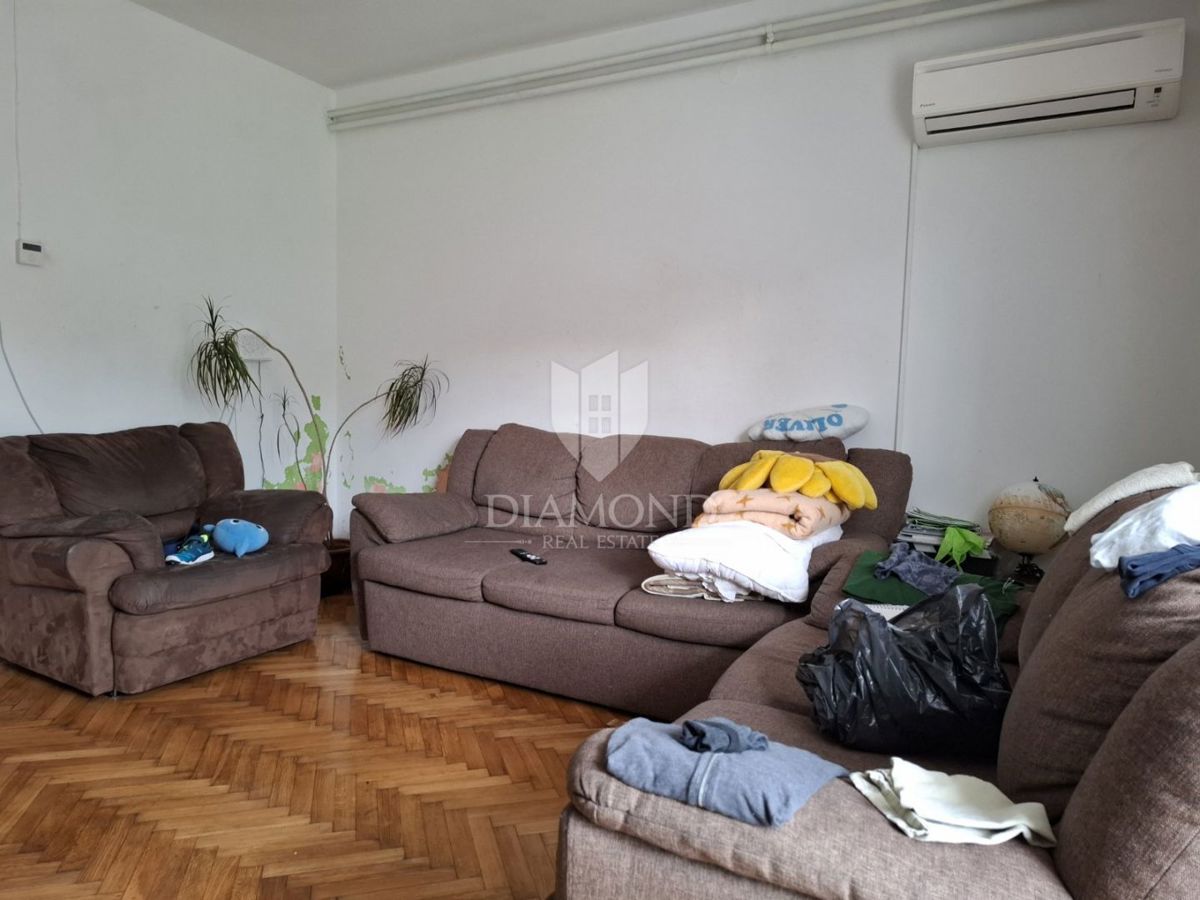 Casa a Labin con ampio giardino