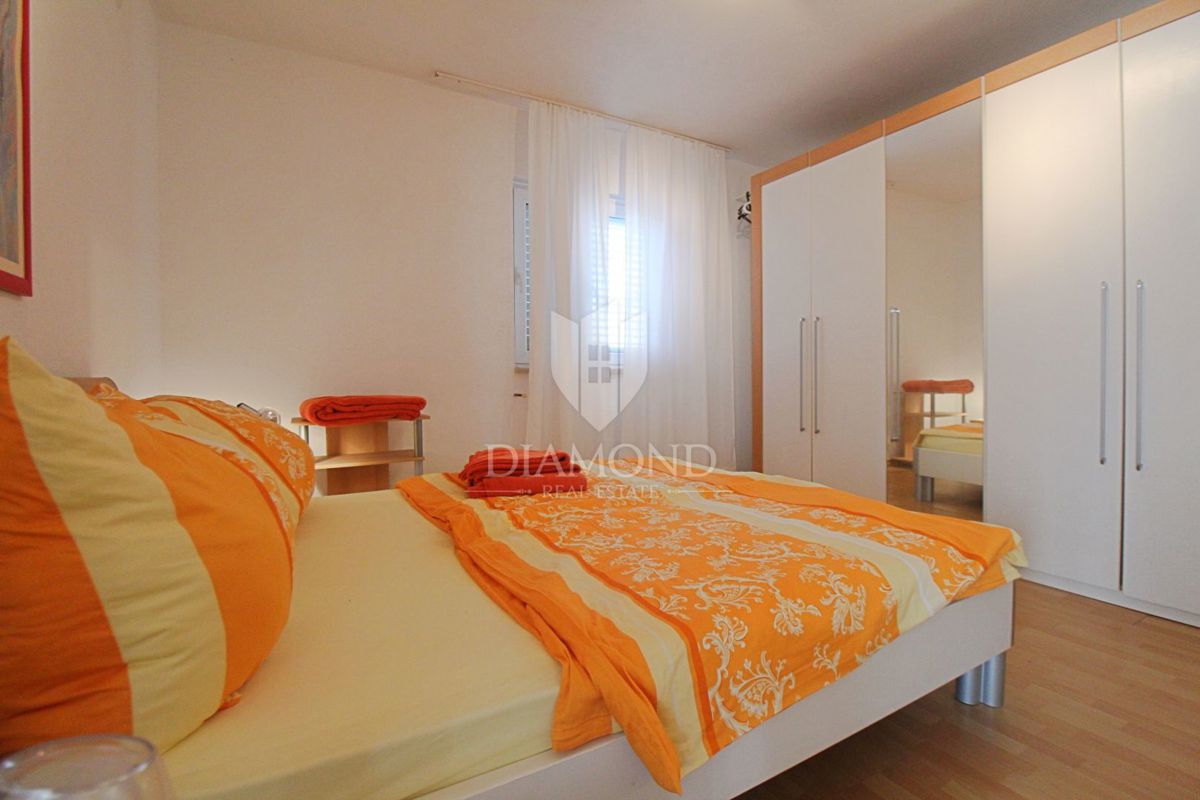 Labin, casa familiare con 5 appartamenti