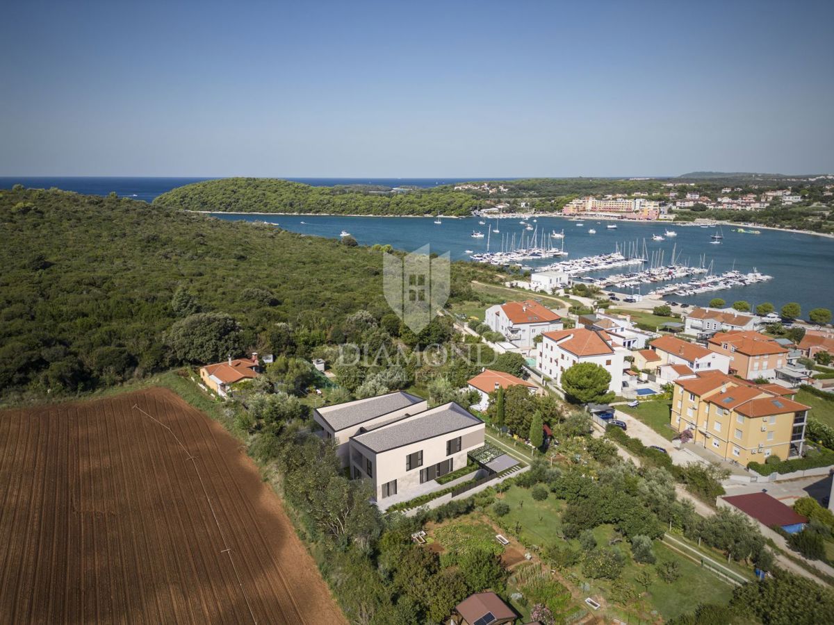 Appartamento splendidamente orientato con giardino vicino al mare - zona Medolino