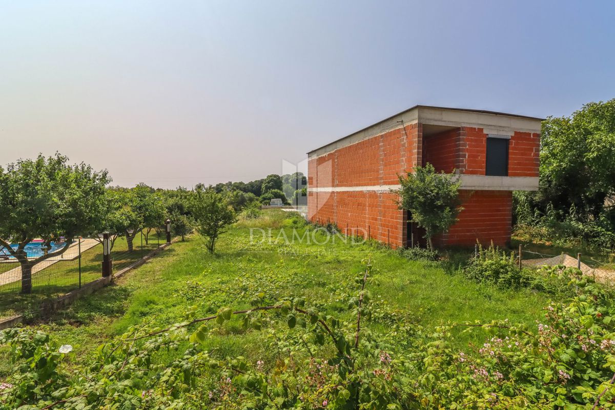 Terreno edificabile vicino a Pola!